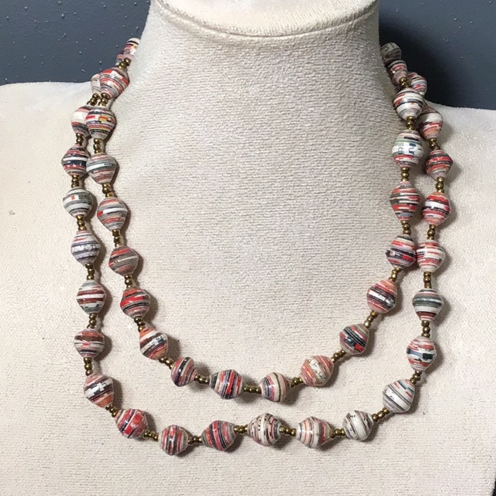 Vintage Red and White paper Beaded Necklace